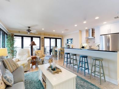 Beautiful Beach Rental Property with Stunning Views of Gulf